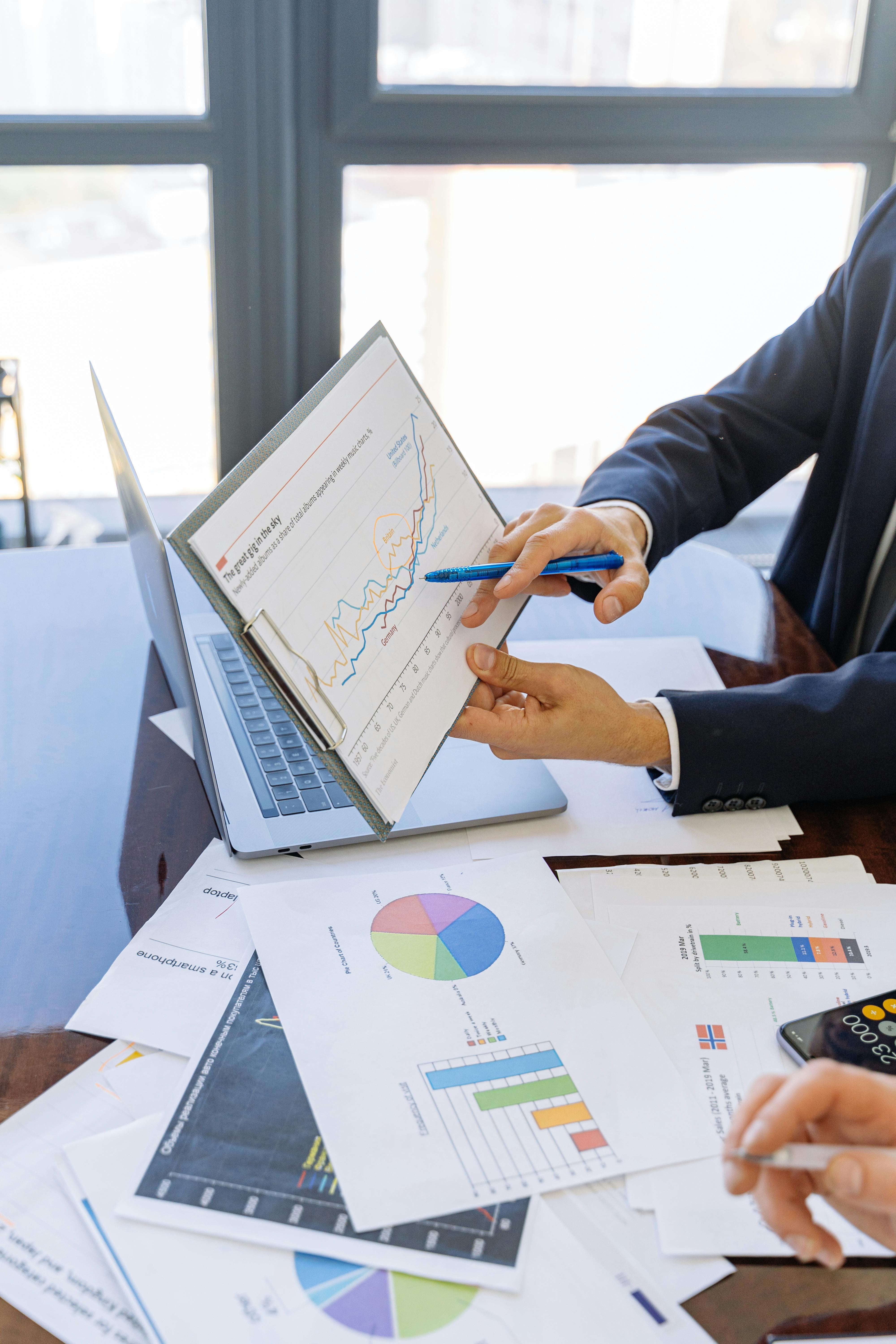 Financial analysis chat interface generating comprehensive P&L and cash flow models
